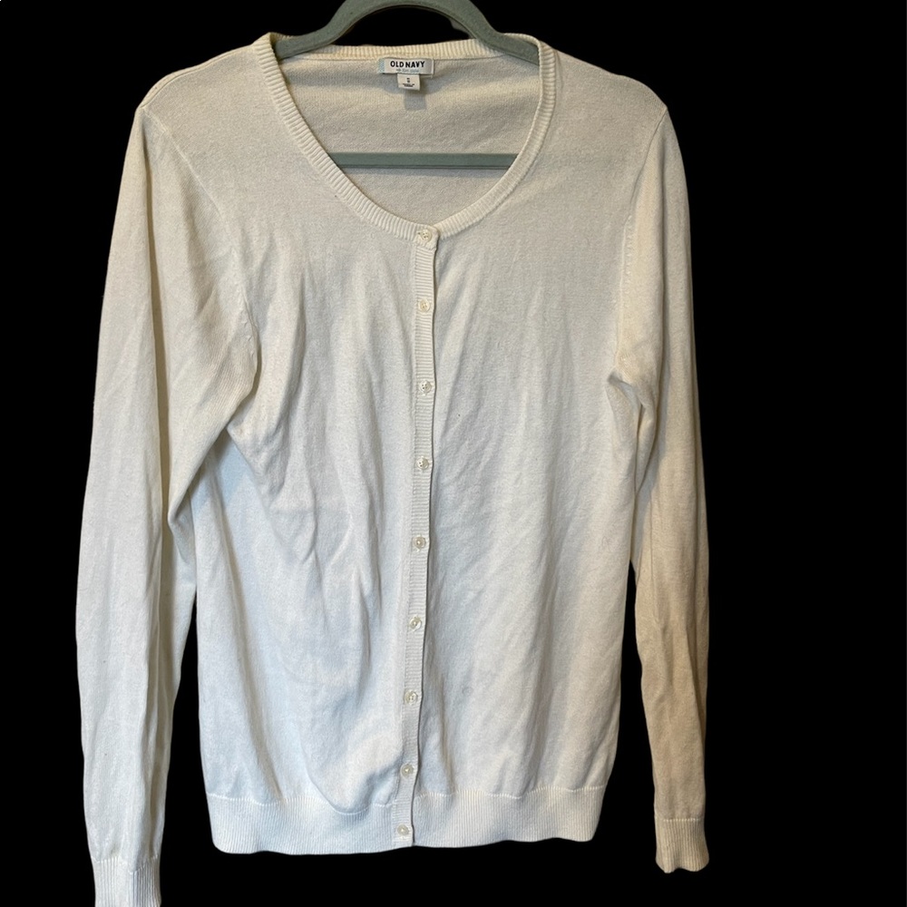 Old Navy ivory cardigan sweater